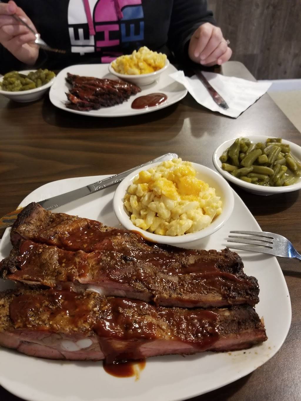 Big Bad W Pit BBQ | restaurant | 3249 Jefferson Davis Hwy Ste 103, Stafford, VA 22554, USA | 5407207100 OR +1 540-720-7100