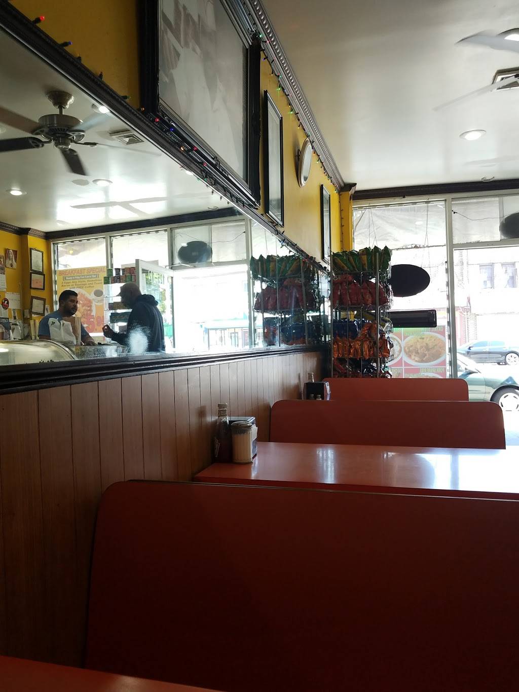 Victors Coffee Shop | restaurant | 12512 Rockaway Blvd, South Ozone Park, NY 11420, USA | 7188459111 OR +1 718-845-9111