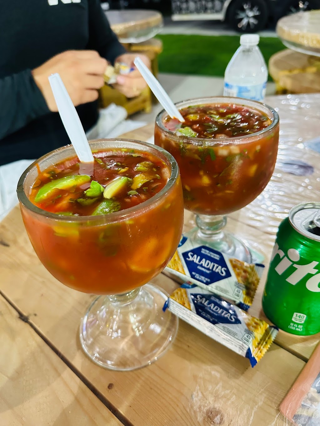 Antojitos Del Mar | restaurant | 3211 Spring Stuebner Rd, Spring, TX 77389, USA | 2813818463 OR +1 281-381-8463