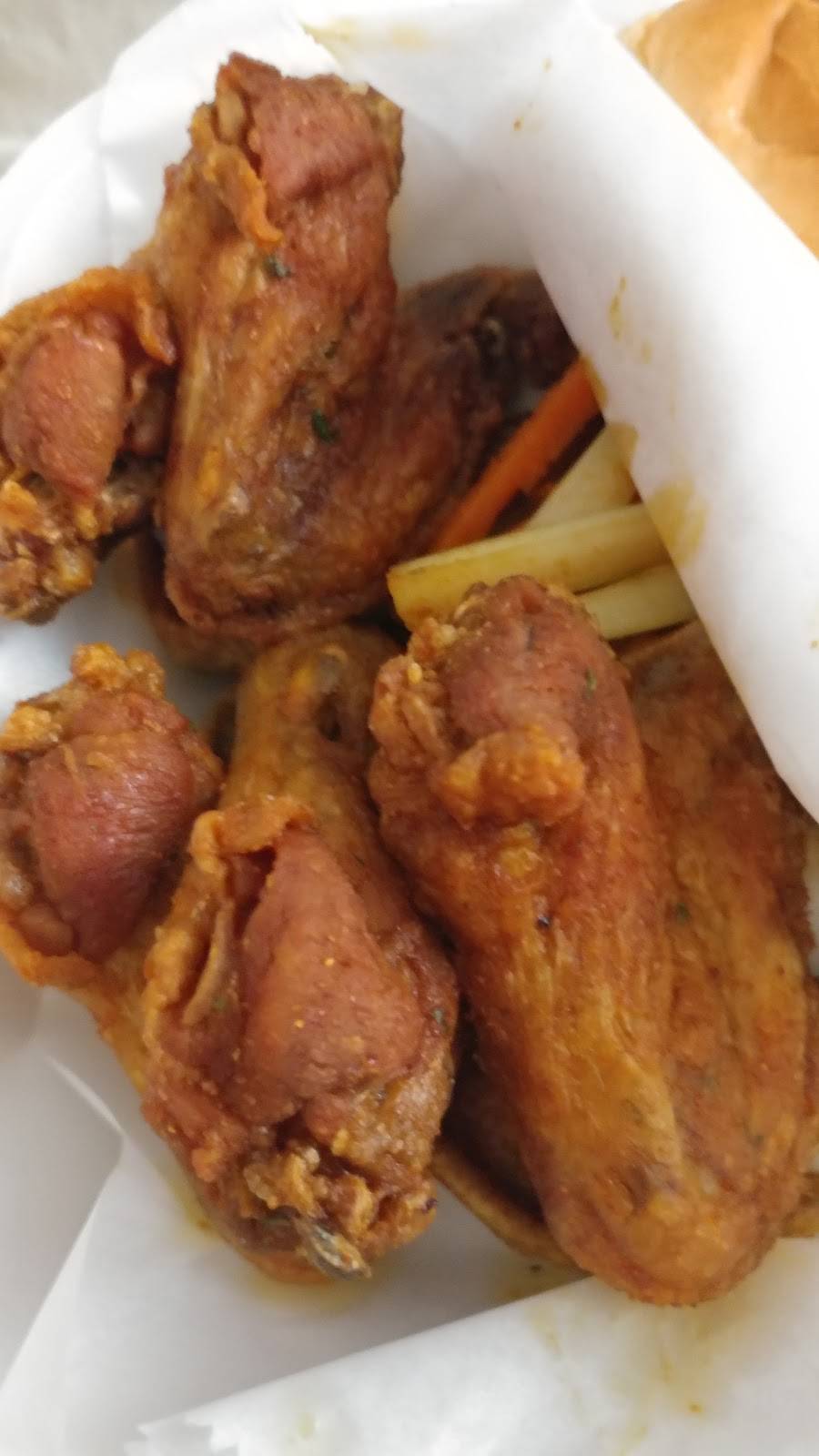 Crumpys Wings & More | meal takeaway | 4641 Mill Branch Rd, Memphis, TN 38116, USA | 9013963400 OR +1 901-396-3400
