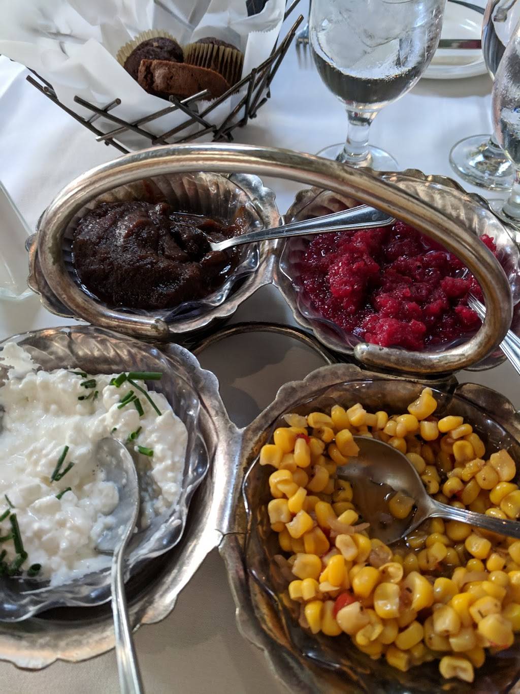 Bob Heilmans Beachcomber | restaurant | 447 Mandalay Ave, Clearwater Beach, FL 33767, USA | 7274424144 OR +1 727-442-4144