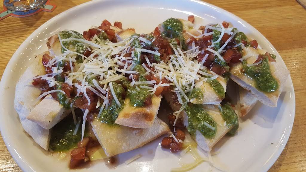 800 Degrees Wood Fired Pizza | restaurant | 10020 Lima Rd F, Fort Wayne, IN 46818, USA | 2604900111 OR +1 260-490-0111