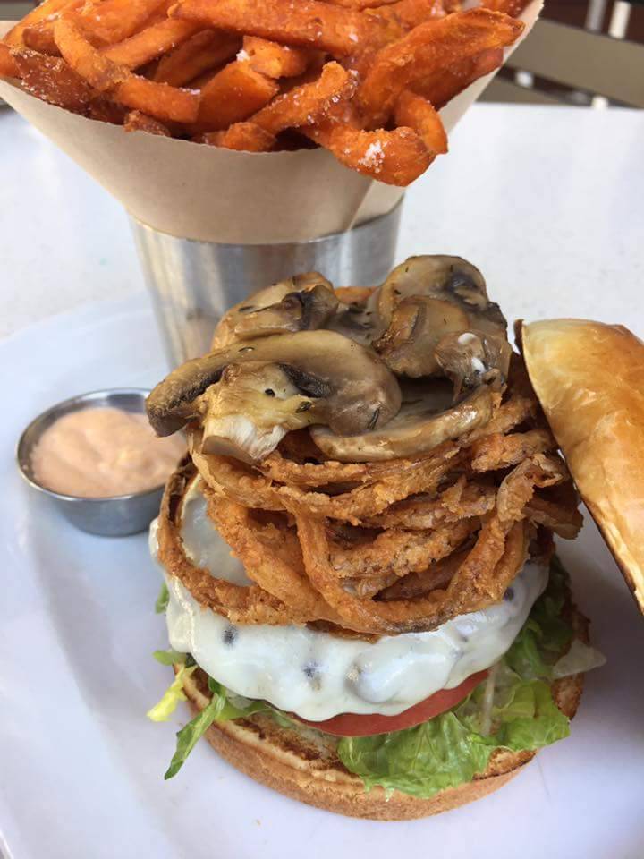 The Counter | restaurant | 9110 Strada Pl Ste 6130, Naples, FL 34108, USA | 2395660644 OR +1 239-566-0644