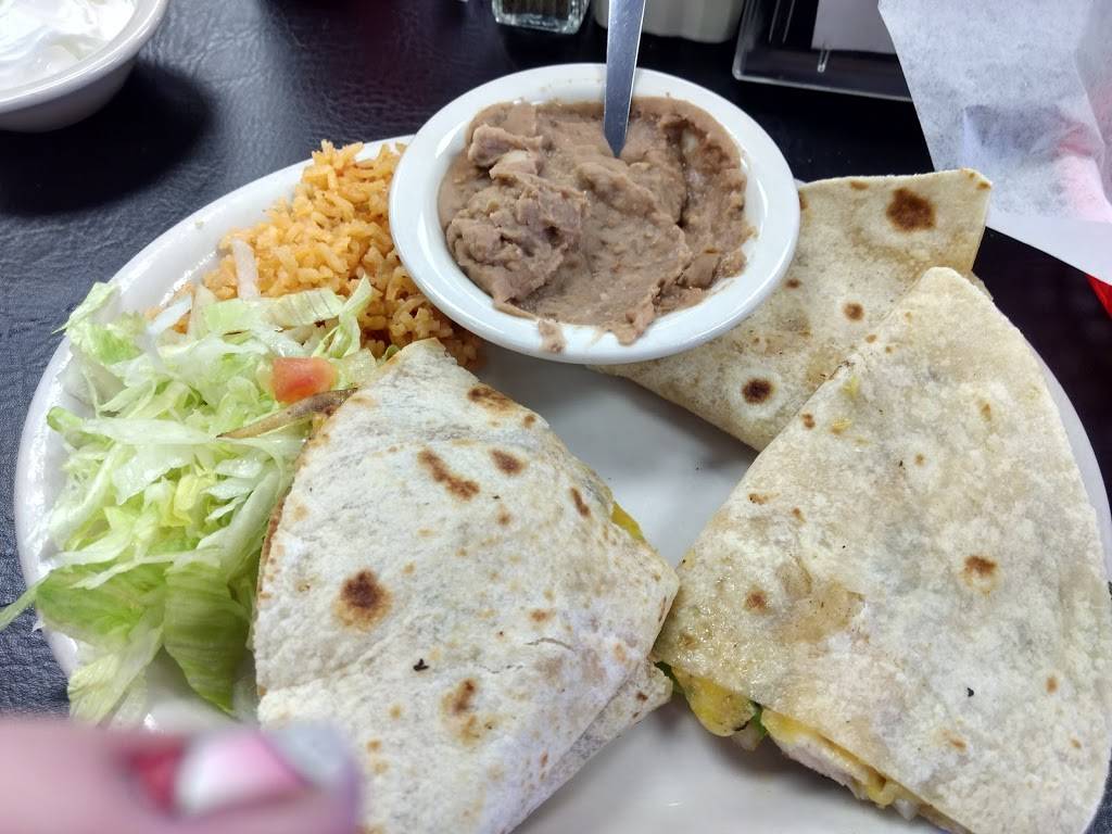Montes Breakfast Burritos | restaurant | 1227 N Brazos St, Whitney, TX 76692, USA | 2546943279 OR +1 254-694-3279