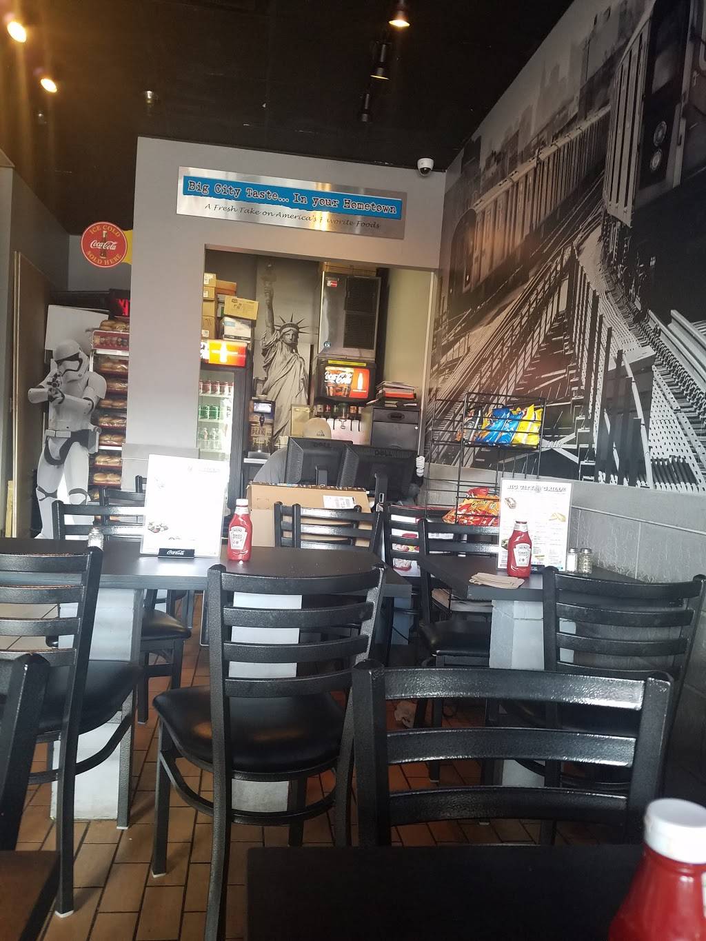 Big City Grill, Co. | restaurant | 2490 W Brandon Blvd, Brandon, FL 33511, USA | 8133307968 OR +1 813-330-7968