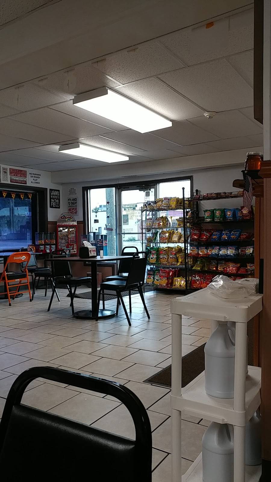 Cardos Pizza of Waverly | meal delivery | 298 W Emmitt Ave, Waverly, OH 45690, USA | 7409477706 OR +1 740-947-7706