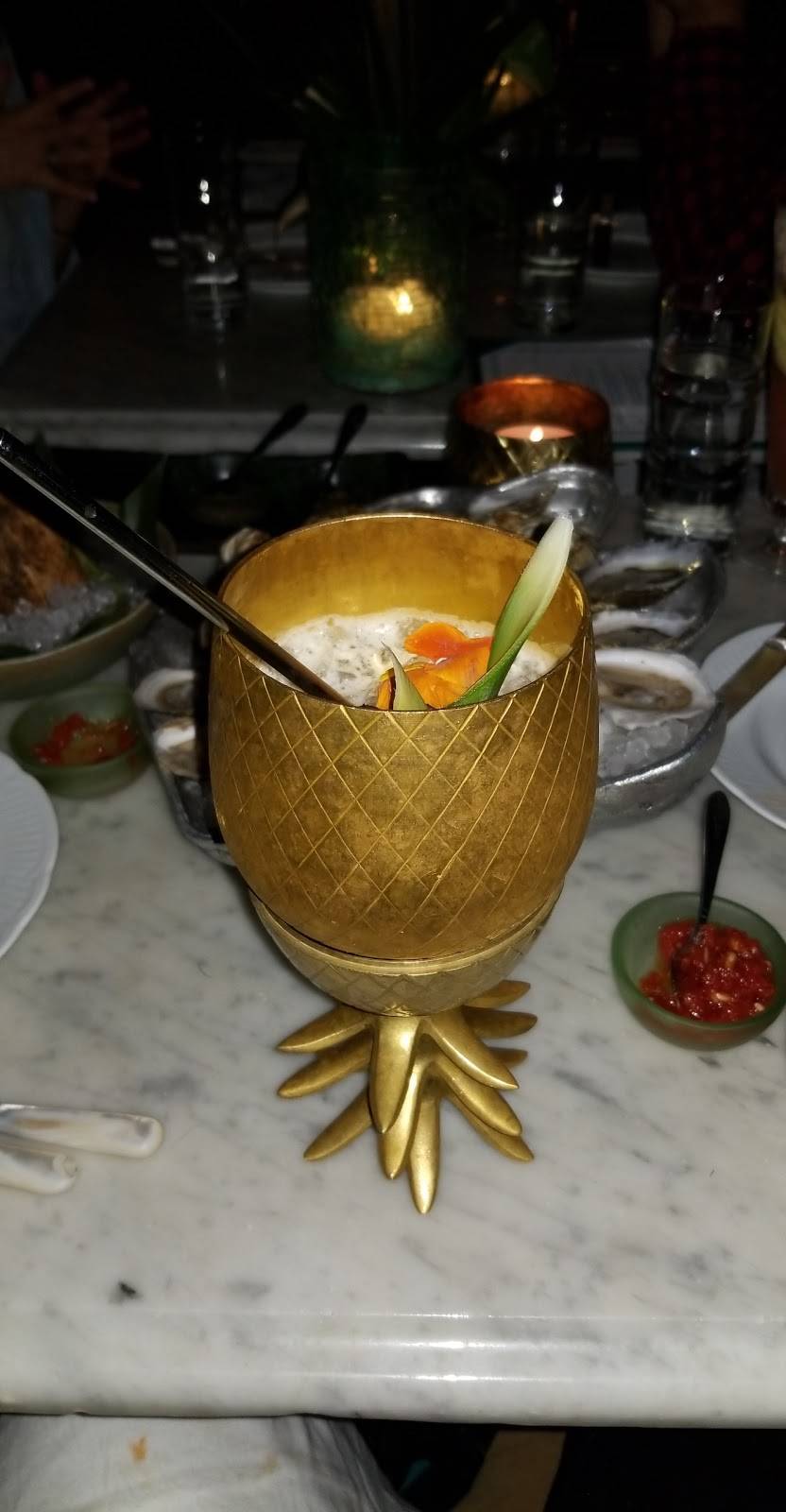 ZZs Clam Bar | restaurant | 169 Thompson St, New York, NY 10012, USA | 2122543000 OR +1 212-254-3000