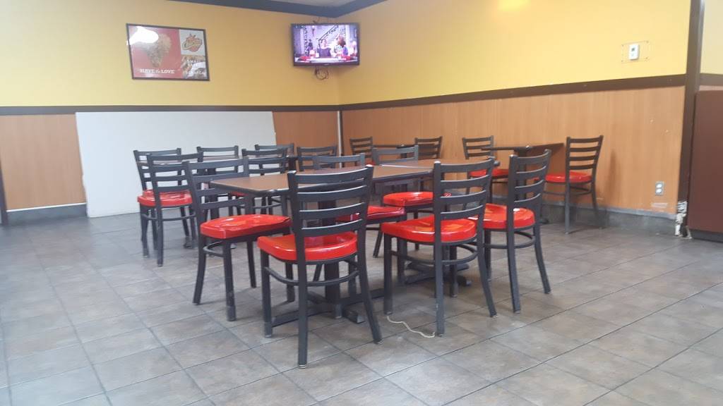 Churchs Chicken | restaurant | 1592 TX-34, Terrell, TX 75160, USA | 9725632100 OR +1 972-563-2100