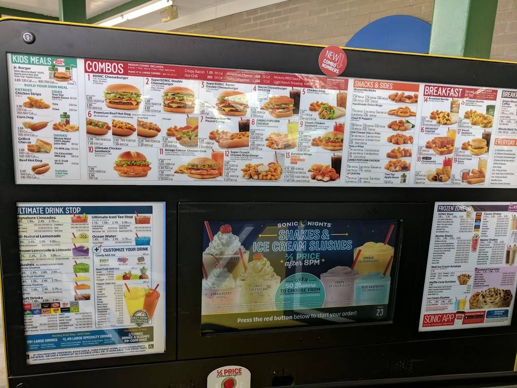 Sonic Drive-In | restaurant | 624 Hillsboro Blvd, Manchester, TN 37355, USA | 9317231362 OR +1 931-723-1362