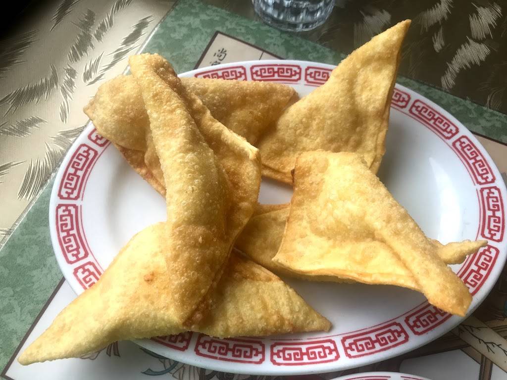 Peking Chinese Restaurant | restaurant | 1013 Superior Ave, Tomah, WI 54660, USA | 6083722960 OR +1 608-372-2960