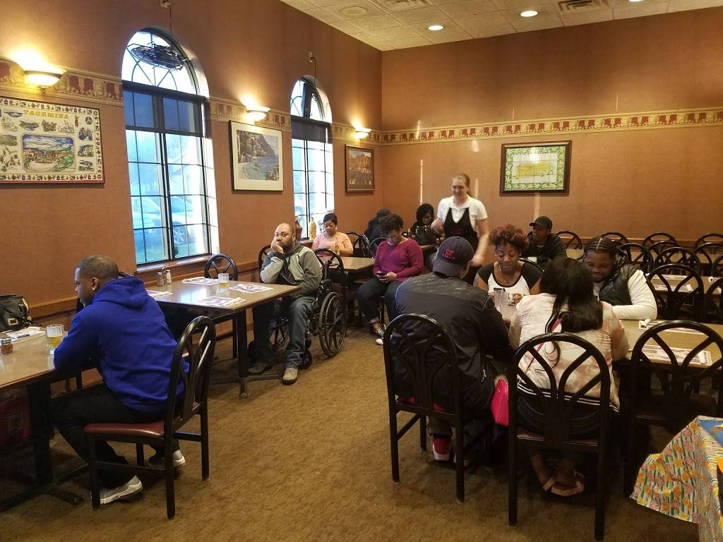 Pinos on Main Pizza | restaurant | 2511 N Main St, Rockford, IL 61103, USA | 8159636400 OR +1 815-963-6400