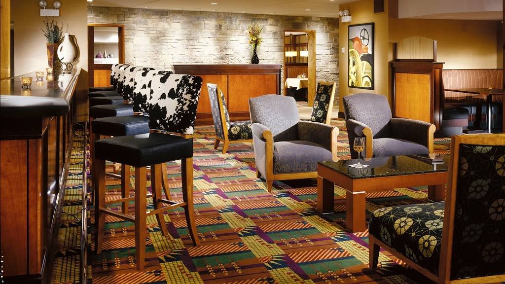 Harvest Restaurant | restaurant | 4051 E Main St, St. Charles, IL 60174, USA | 6305846300 OR +1 630-584-6300