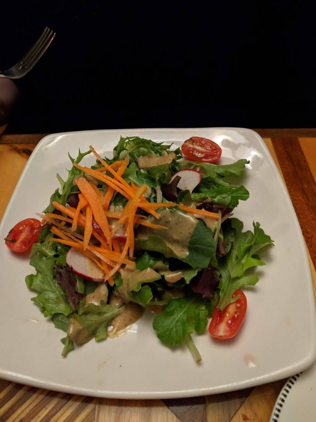 Bistro 1843 | restaurant | 376 Chemin Cherrier, LÎle-Bizard, QC H9C 1S1, Canada | 5143051229 OR +1 514-305-1229