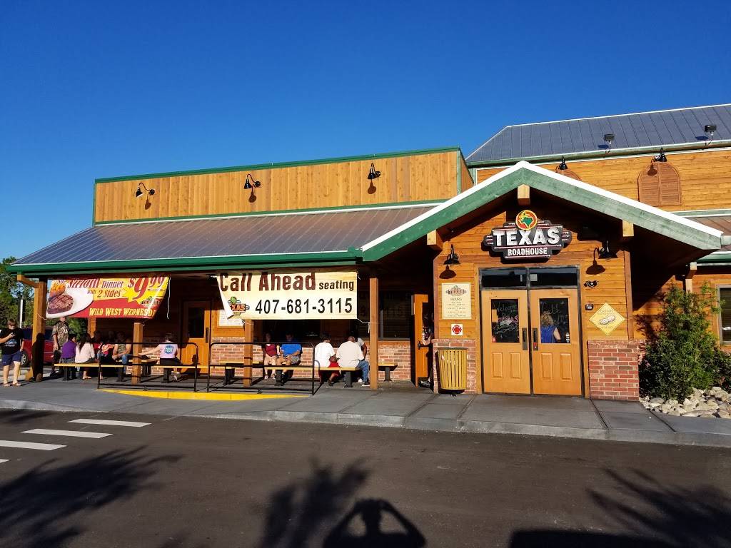 Texas Roadhouse | restaurant | 2859 Clayton Crossing Way, Oviedo, FL 32765, USA | 4076813115 OR +1 407-681-3115