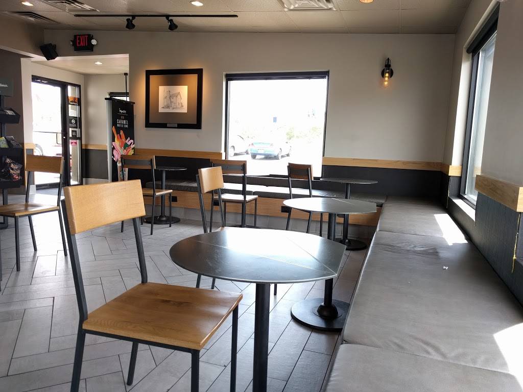 Starbucks | cafe | 851 N Canfield Niles Rd, Austintown, OH 44515, USA | 3305441431 OR +1 330-544-1431