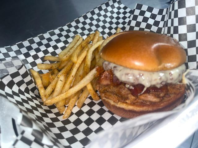 Devils Kiss | restaurant | 7810 Paseo del Norte, El Paso, TX 79912, USA | 9158671772 OR +1 915-867-1772