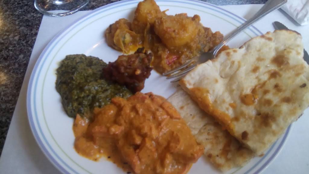 Tandoor India Restaurant | restaurant | 8702 Market Pl Ln, Montgomery, OH 45242, USA | 5137937484 OR +1 513-793-7484