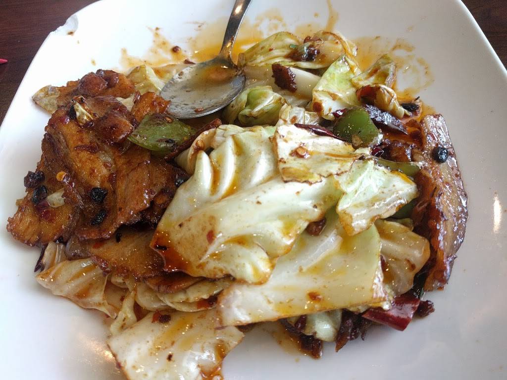 Gourmet Village: Chinese Restaurant | meal delivery | 4790 Hagadorn Rd, East Lansing, MI 48823, USA | 5173336666 OR +1 517-333-6666