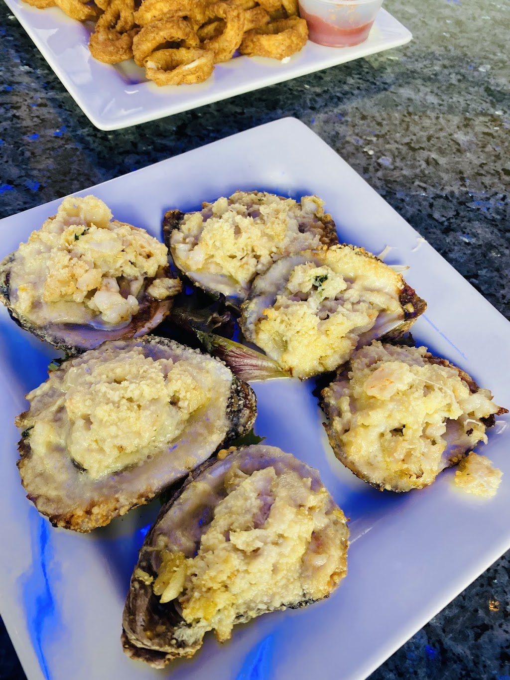 Cirque Blu Seafood House | restaurant | 935 Marietta St NW, Atlanta, GA 30318, USA | 6787051783 OR +1 678-705-1783