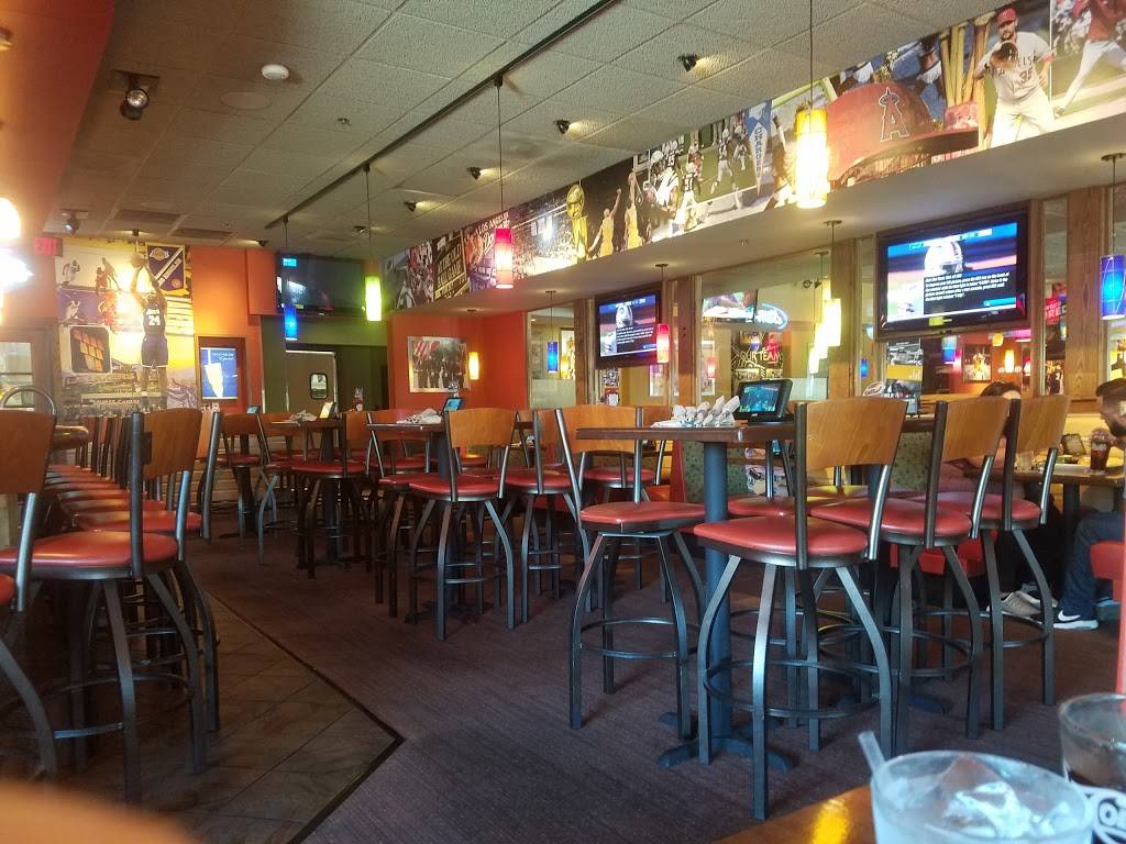 Applebees Grill + Bar | restaurant | 12600 Day St, Moreno Valley, CA 92553, USA | 9514131418 OR +1 951-413-1418