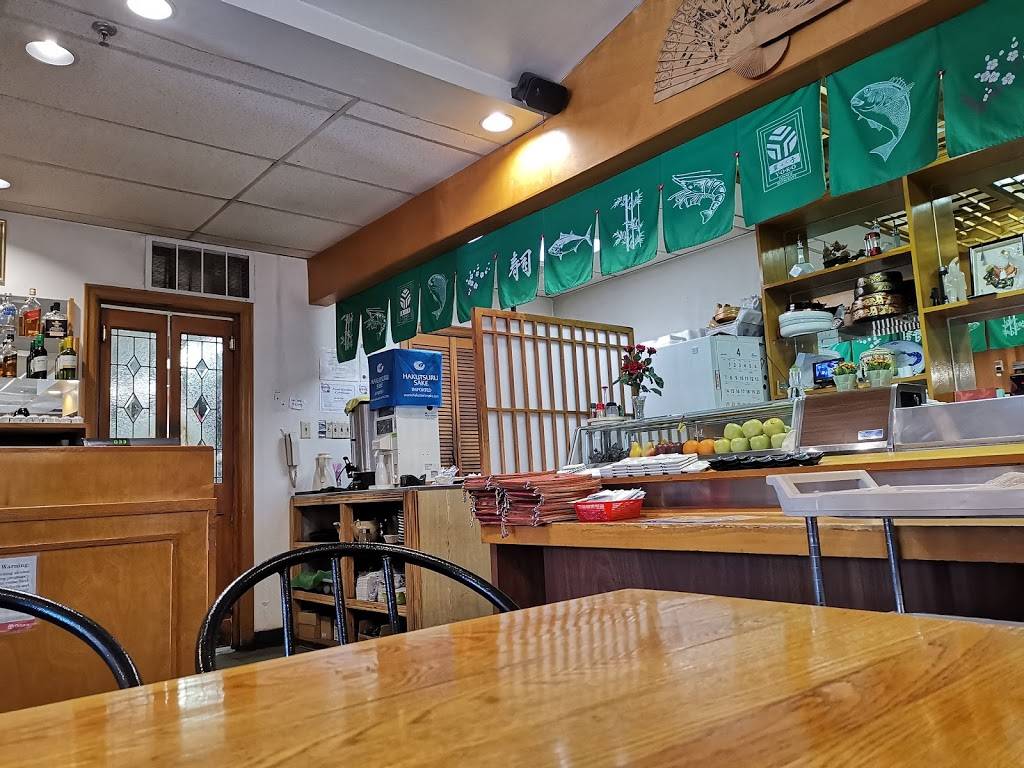 Yoko Japanese Restaurant | restaurant | 490 McNicoll Ave, North York, ON M2H 2E1, Canada | 4165029750 OR +1 416-502-9750