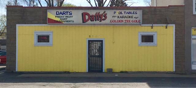 Daffys Thirsty Duck | restaurant | 5134 Lewis Ave, Toledo, OH 43612, USA | 4194762122 OR +1 419-476-2122