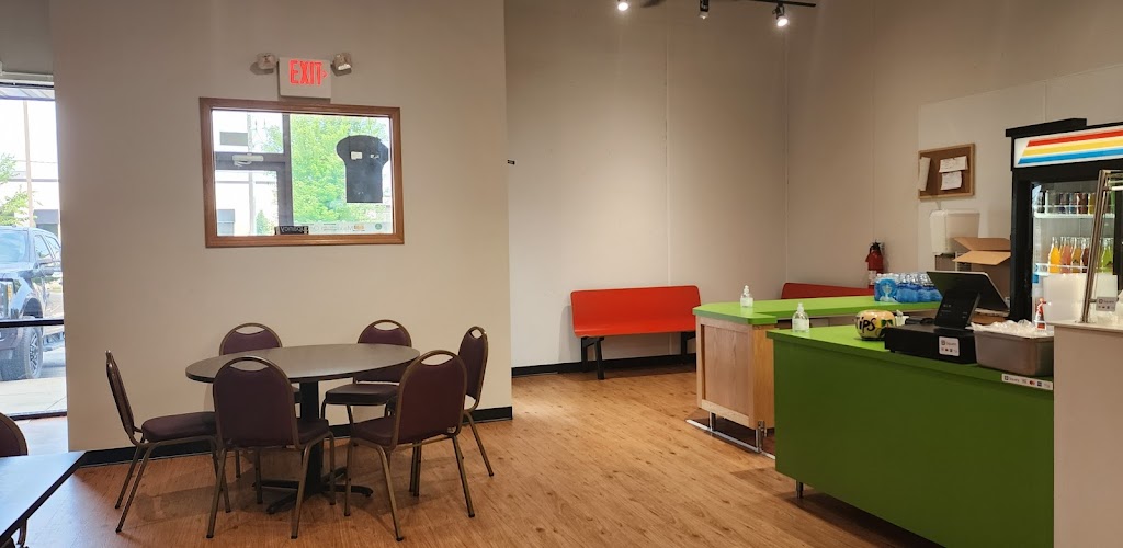 Britos Burrito | restaurant | 500 Cedar St, Monticello, MN 55362, USA | 7632721336 OR +1 763-272-1336