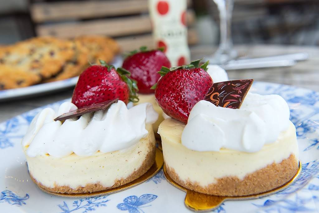 Market Salamander | restaurant | 200 W Washington St, Middleburg, VA 20117, USA | 5406879720 OR +1 540-687-9720