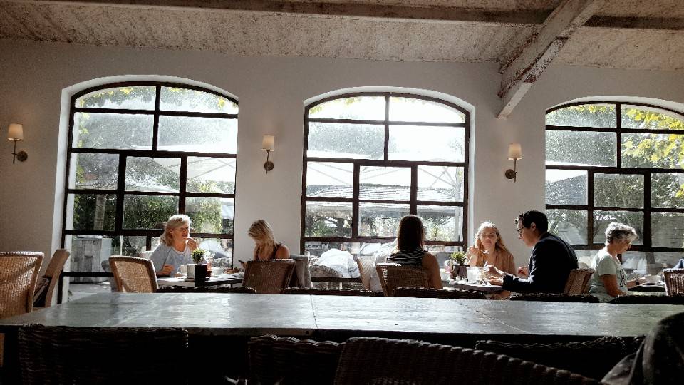 Tiny Boxwoods | restaurant | 3614 W Alabama St, Houston, TX 77027, USA | 7136224224 OR +1 713-622-4224