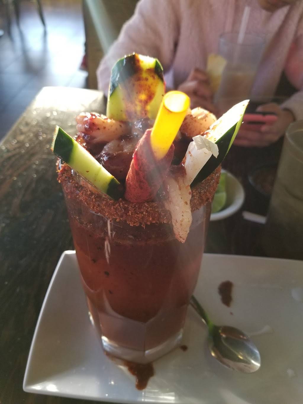 Chelas y Chiles | restaurant | 15722 Lakewood Blvd, Bellflower, CA 90706, USA | 5628044999 OR +1 562-804-4999