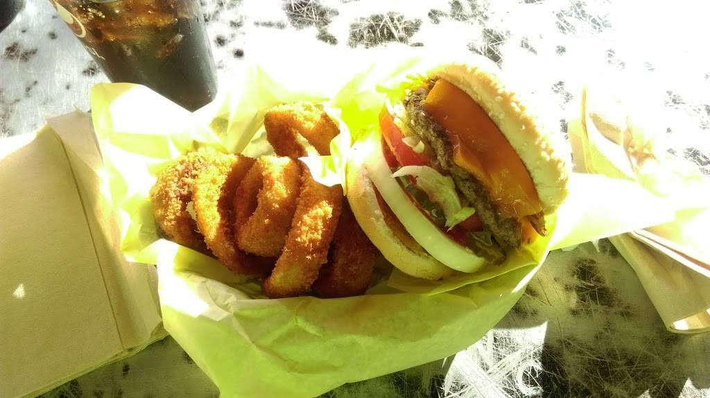 Hodads | restaurant | 5010 Newport Ave, San Diego, CA 92107, USA | 6192244623 OR +1 619-224-4623