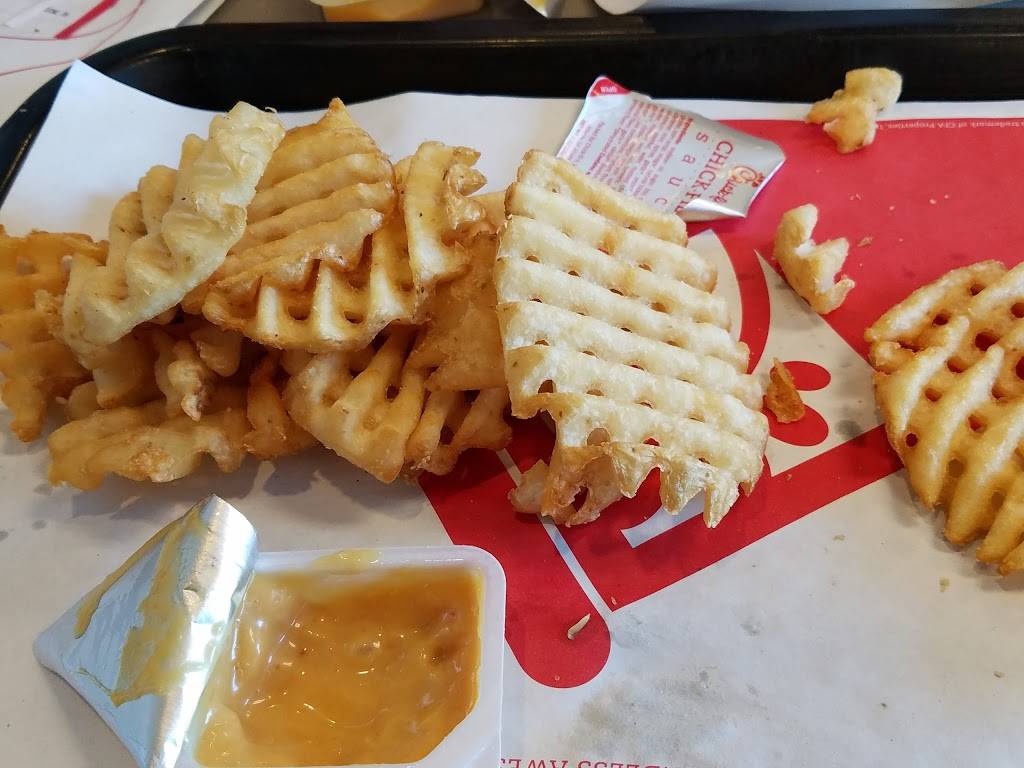 Chick-fil-A | restaurant | 2025 Harrodsburg Rd, Lexington, KY 40504, USA | 8593730007 OR +1 859-373-0007