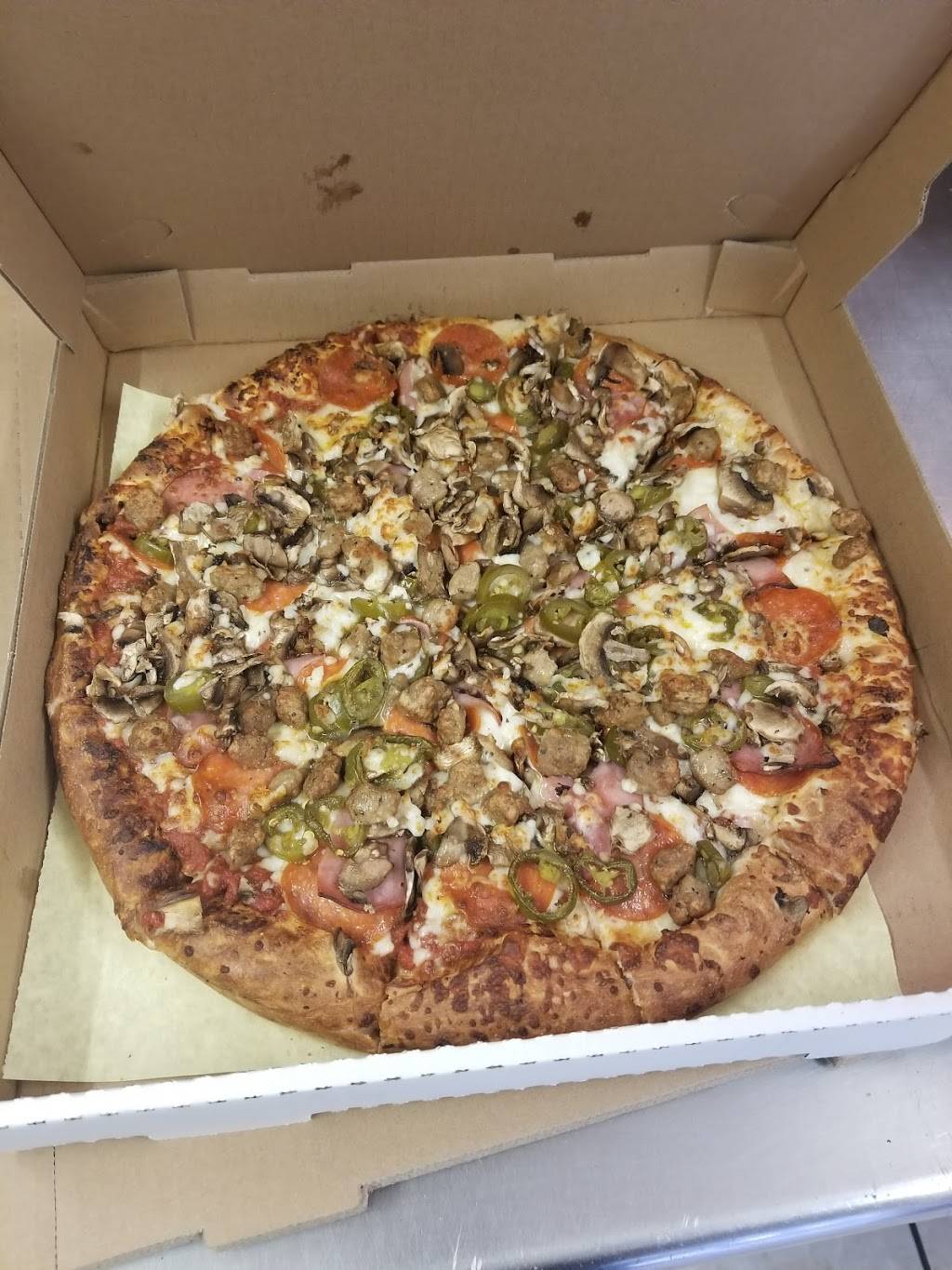 Famous Pizza | meal delivery | 14059 Victory Blvd, Van Nuys, CA 91401, USA | 8189011186 OR +1 818-901-1186