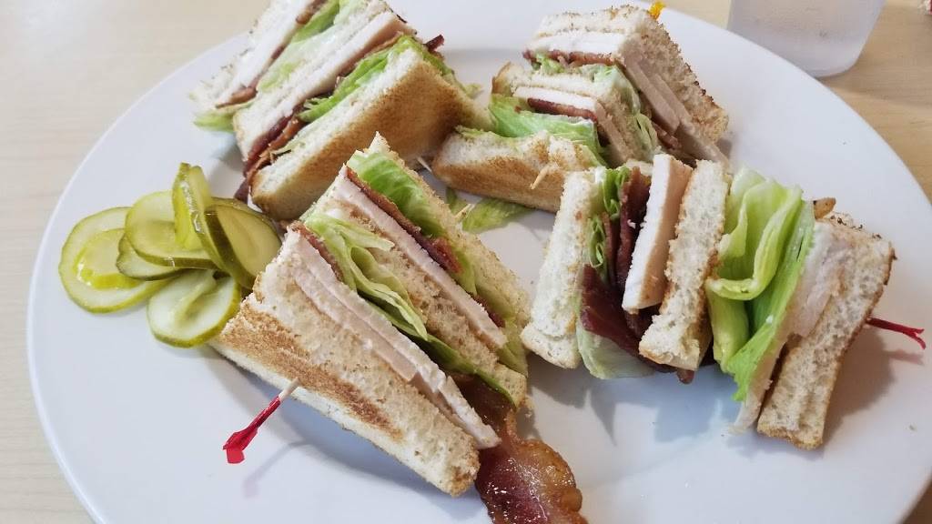 Angelos Avenue Grille | restaurant | 34834 Van Dyke Ave, Sterling Heights, MI 48312, USA | 5866982481 OR +1 586-698-2481