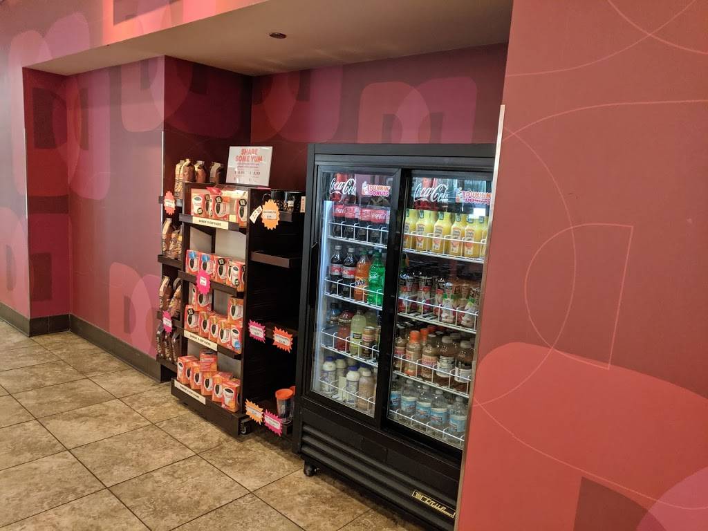 Dunkin | bakery | 71 E Monroe St, Chicago, IL 60603, USA | 3123501159 OR +1 312-350-1159