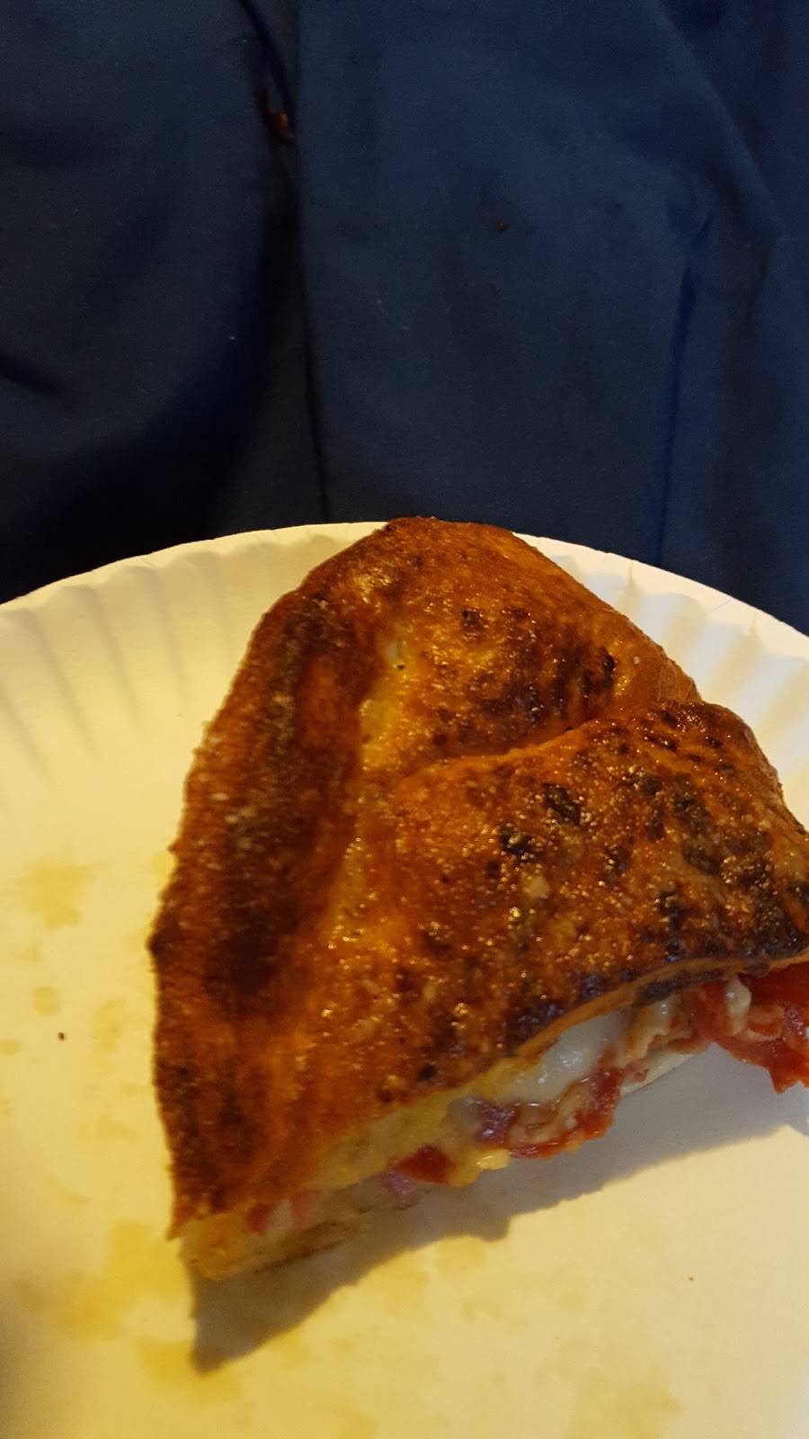 Hungry Howies | restaurant | 207 N Clarke Rd, Ocoee, FL 34761, USA | 4079300789 OR +1 407-930-0789