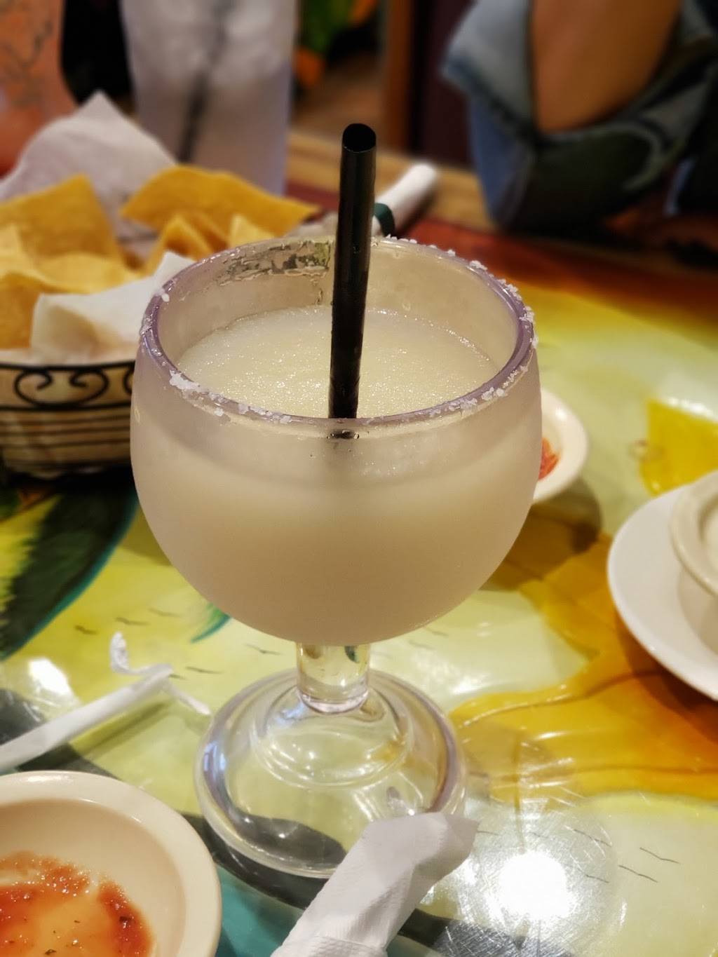 Cancun Mexican Restaurant and Cantina | restaurant | 11997 Chase Plaza, Cincinnati, OH 45240, USA | 5136747100 OR +1 513-674-7100