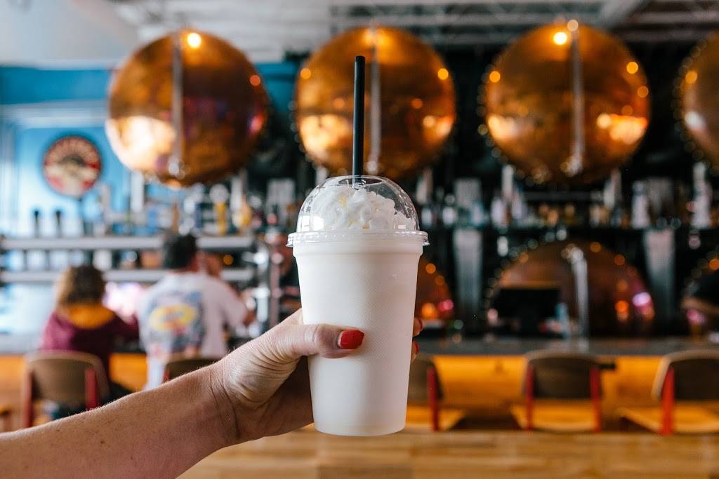 Colin Cowherds The Herd | restaurant | 21770 Del Amo Cir E, Torrance, CA 90503, USA | 3102949838 OR +1 310-294-9838