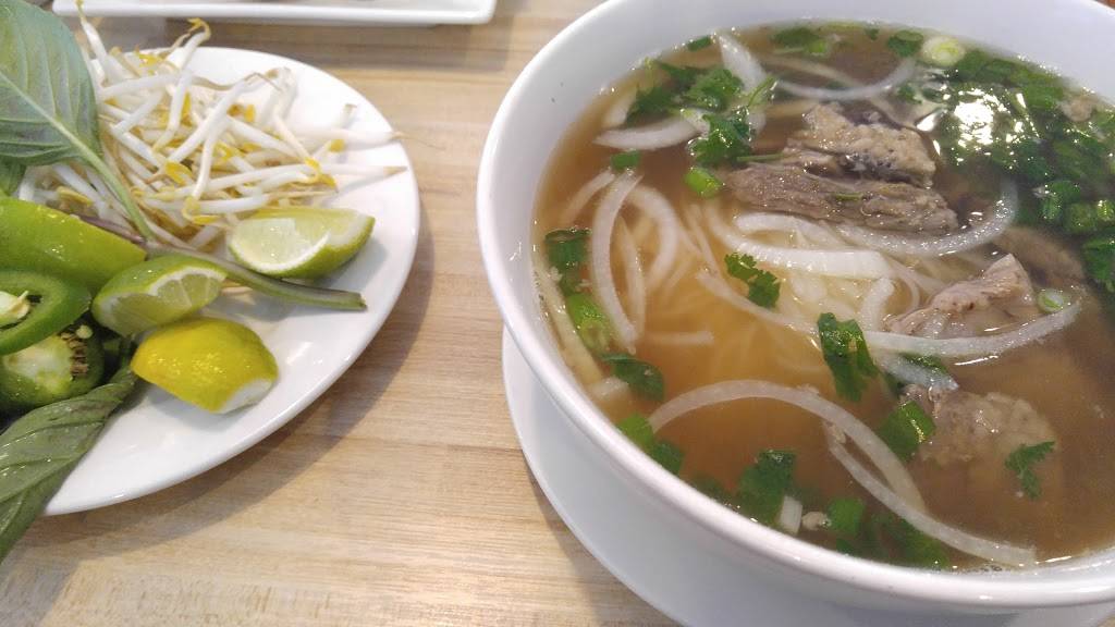 Pho 88 | restaurant | W3169 Van Roy Rd, Appleton, WI 54915, USA | 9209038653 OR +1 920-903-8653