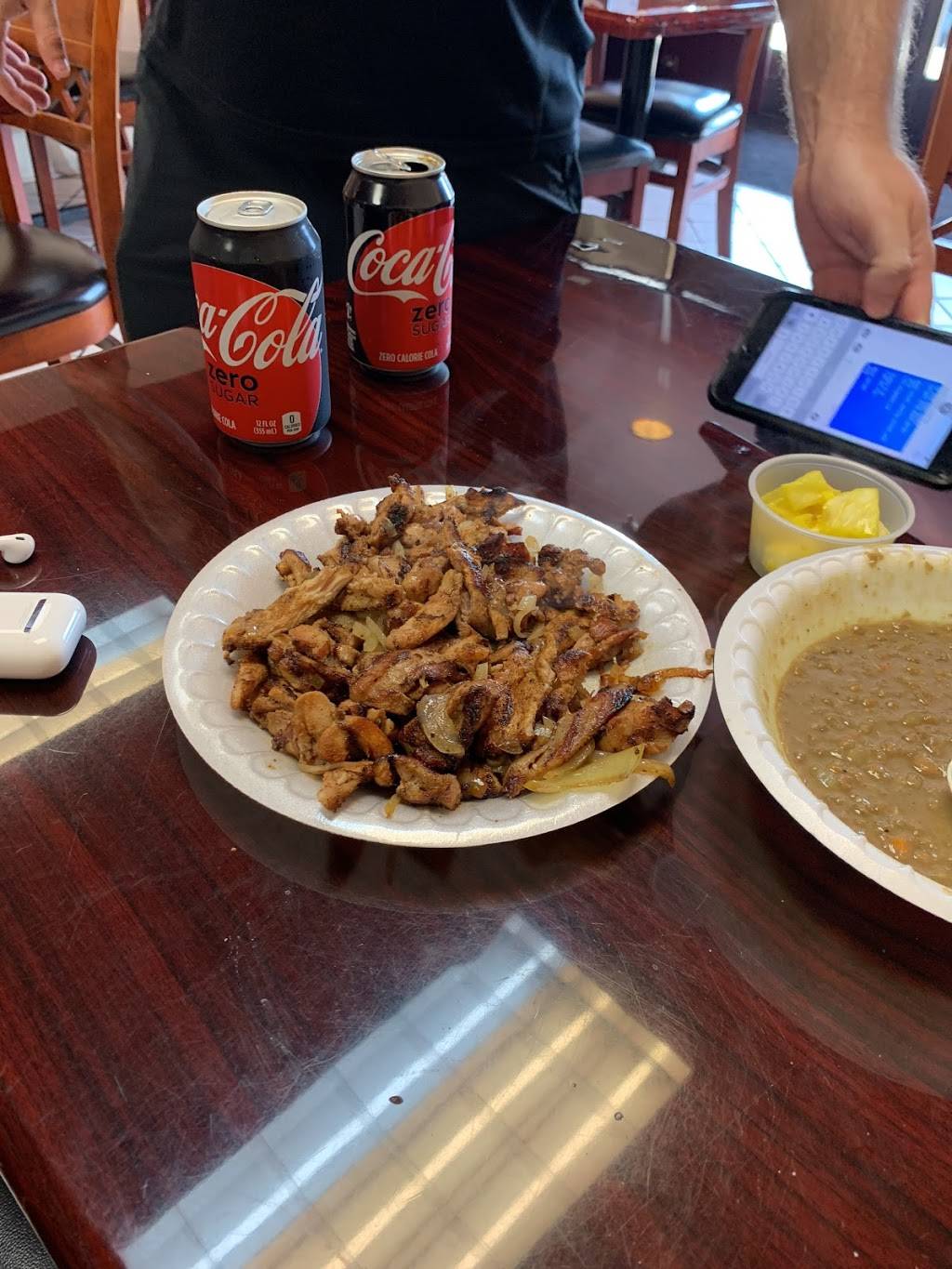 Falafel Bar | restaurant | 21765 Ventura Blvd, Woodland Hills, CA 91364, USA | 8187100140 OR +1 818-710-0140