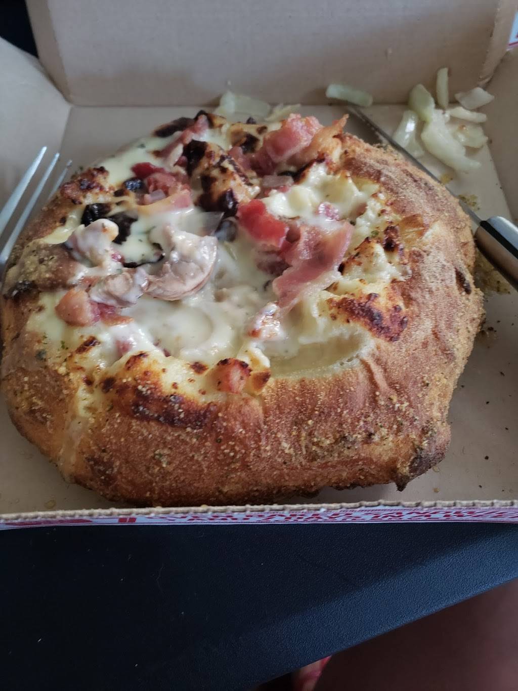 Dominos Pizza | meal delivery | 1051 Broadway, Bayonne, NJ 07002, USA | 2013393030 OR +1 201-339-3030