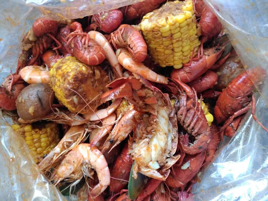 Blazin Cajun Restaurant | restaurant | 125 Bridge Pl, Stockton, CA 95202, USA | 2095940581 OR +1 209-594-0581