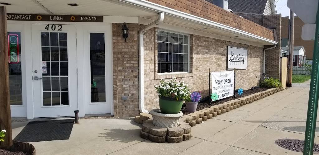 Geraldines Kitchen | restaurant | 402 Wall St, Jeffersonville, IN 47130, USA | 8129247707 OR +1 812-924-7707