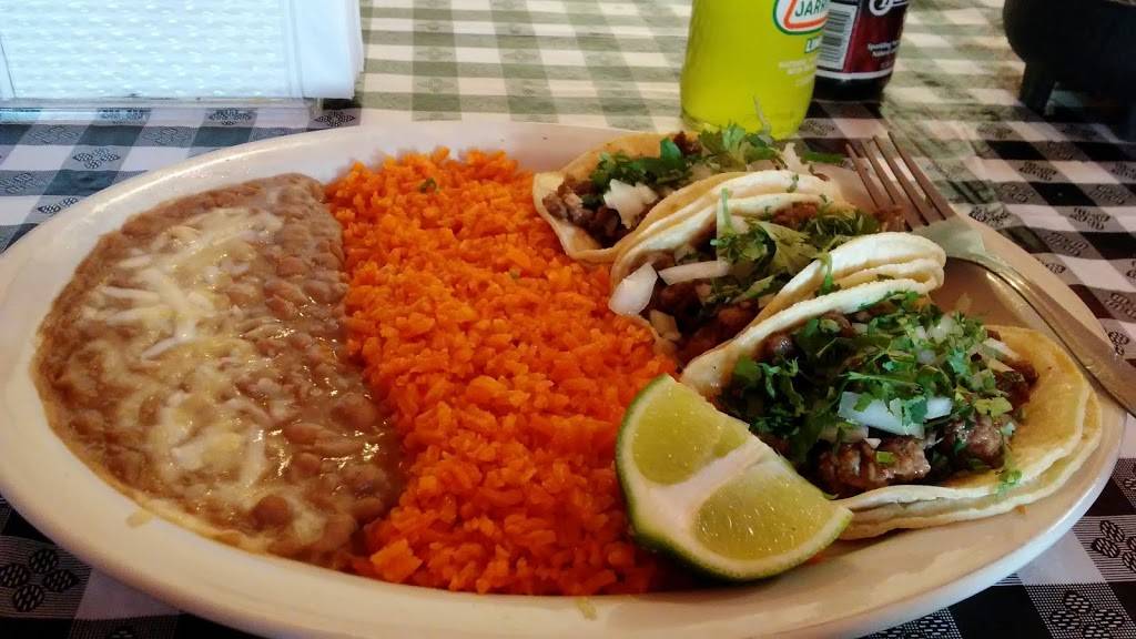 Los Dos Compadres | restaurant | 2409 Mannheim Rd, Franklin Park, IL 60131, USA | 8474555990 OR +1 847-455-5990