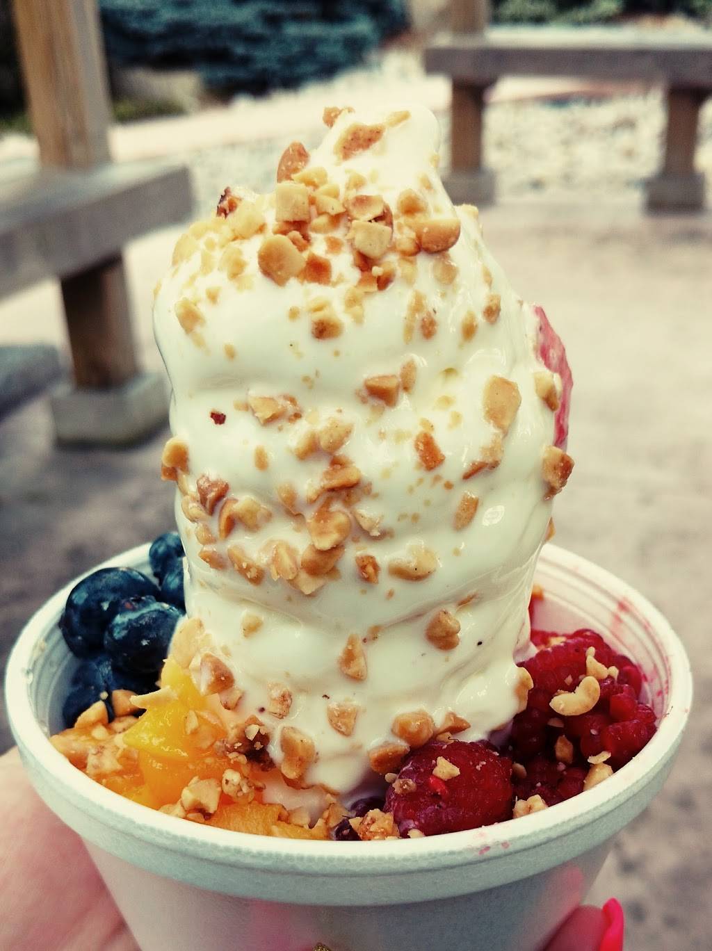 Dairy Freez | restaurant | 368 County Rd 34, Essex, ON N8M 2X5, Canada | 5198394703 OR +1 519-839-4703