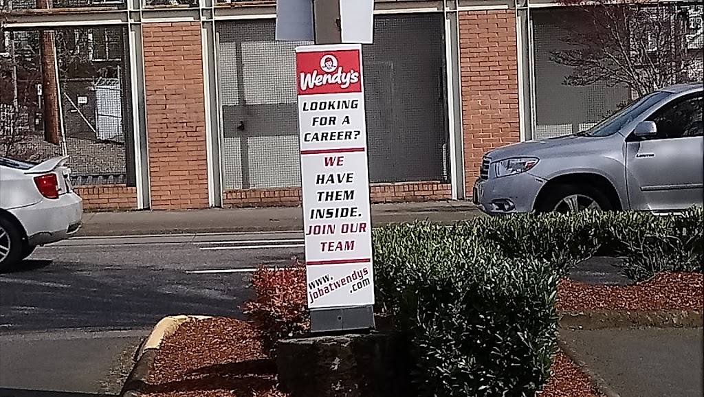 Wendys | restaurant | 1421 NE Grand Ave, Portland, OR 97232, USA | 5032492911 OR +1 503-249-2911