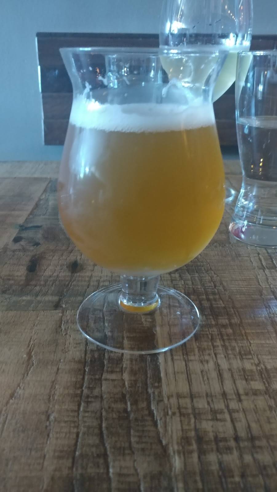 Marche Wine Bar and Restaurant | restaurant | 3206 W Magnolia Blvd, Burbank, CA 91505, USA | 8185614305 OR +1 818-561-4305