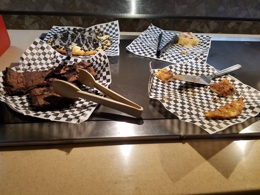 Pizza Chalet & Johnnies Broasted Chicken | restaurant | 34299 Yucaipa Blvd, Yucaipa, CA 92399, USA | 9097975176 OR +1 909-797-5176