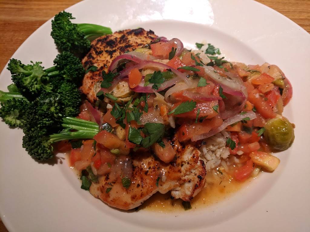 BJs Restaurant & Brewhouse | restaurant | 10000 Coors Boulevard Northwest Ste LI10, Albuquerque, NM 87114, USA | 5055456040 OR +1 505-545-6040