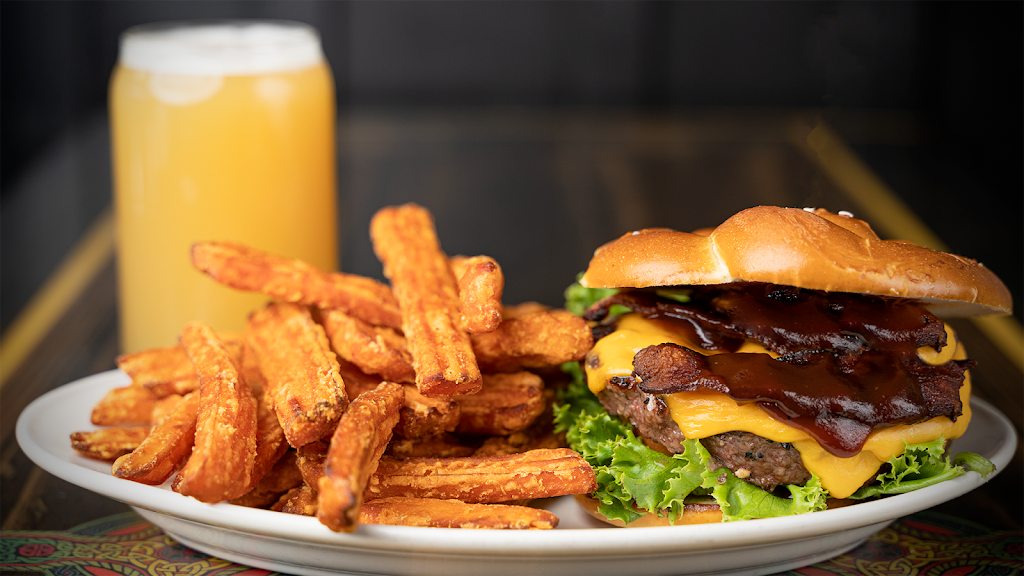 Flynns Irish Pub | restaurant | 2240 State Rd, Plymouth, MA 02360, USA | 5088880041 OR +1 508-888-0041